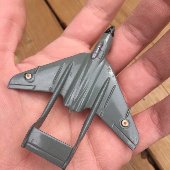 Vintage 1970 toy airplane Dinky Toys 738 DH.110 Sea Vixen - Picture 4 of 4